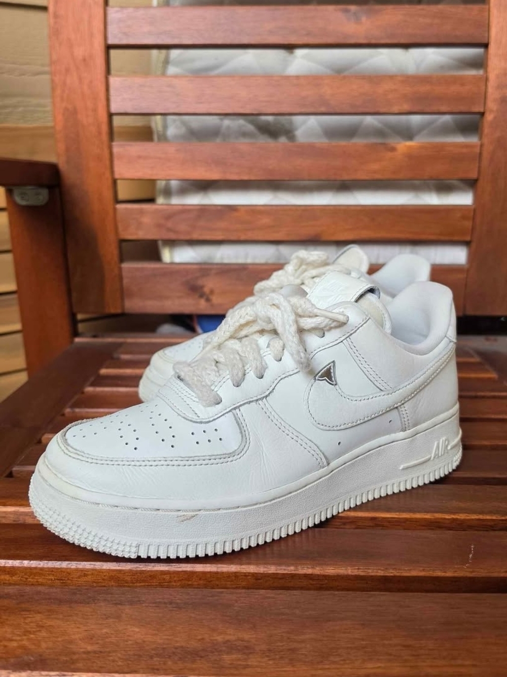 Nike Air Force Women’s Size 8